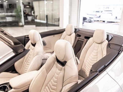 New 2026 Maserati GranCabrio Modena image 18