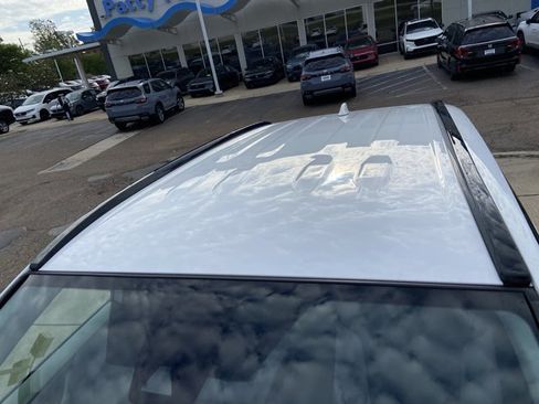 Used 2025 Toyota RAV4 XLE image 28