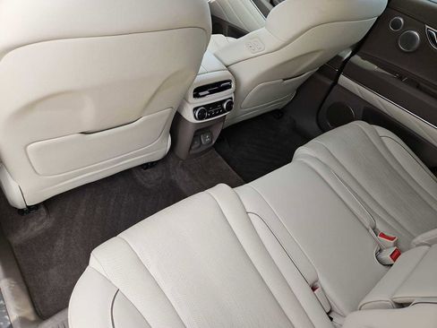 Used 2022 Genesis GV80 2.5T w/ Prestige Package 04 image 18