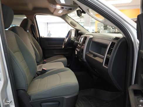 Used 2014 RAM 1500 Express image 31