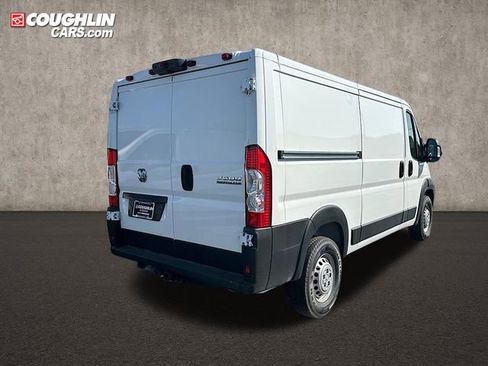 New 2024 RAM ProMaster 2500 w/ Convenience Group image 9