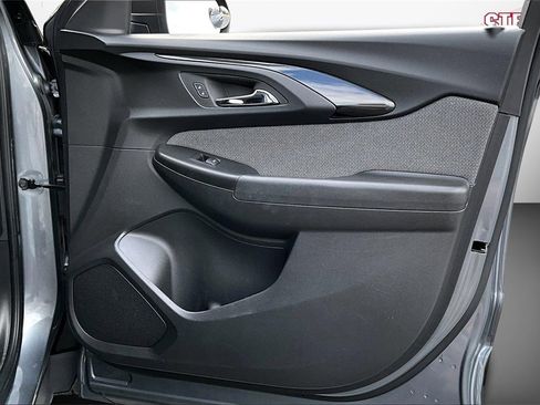 Used 2022 Chevrolet TrailBlazer LS image 25