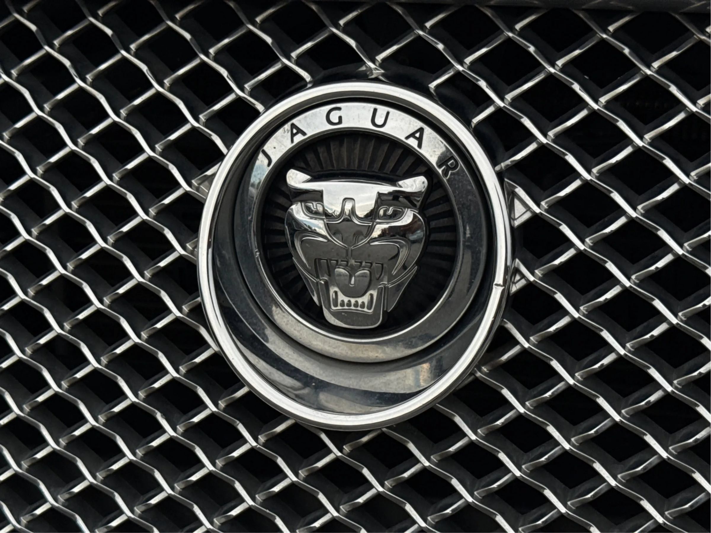 Used 2013 Jaguar XF 3.0 RWD image 57