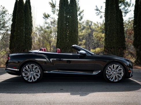 Used 2021 Bentley Continental GT Mulliner image 13
