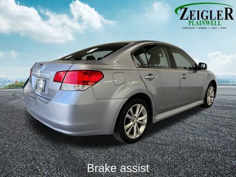 Used 2013 Subaru Legacy 2.5i Premium AWD/4WD image 6