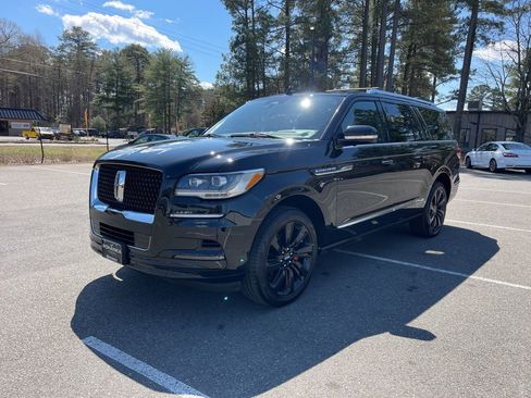 Used 2024 Lincoln Navigator L Reserve AWD/4WD image 1