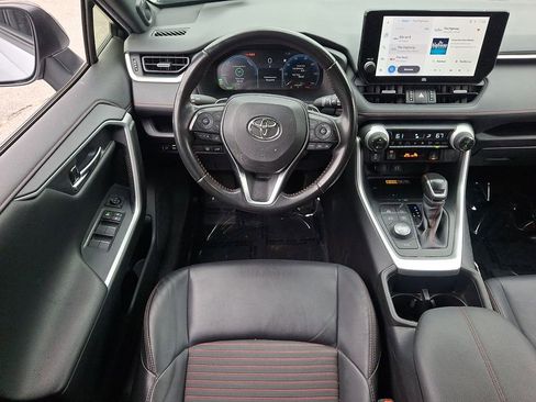Used 2023 Toyota RAV4 XSE AWD/4WD image 13