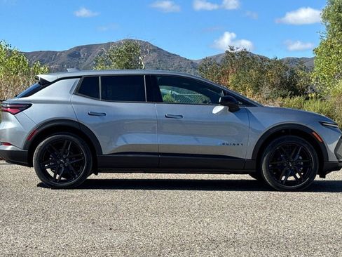 New 2026 Chevrolet Equinox EV LT w/ LPO, Blackout Package FWD image 3