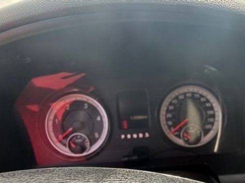 Used 2018 RAM 2500 Tradesman w/ Chrome Appearance Group image 10