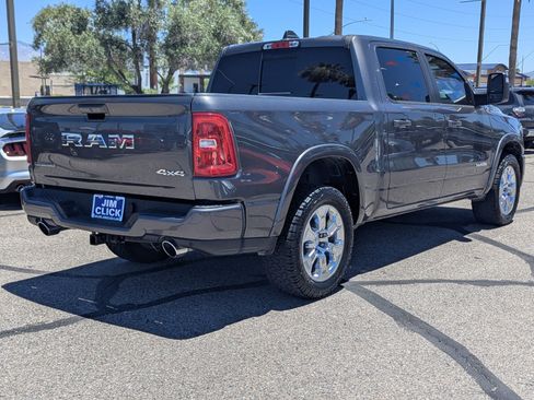 Used 2025 RAM 1500 Big Horn AWD/4WD image 2