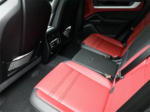 New 2026 Porsche Cayenne E-Hybrid Coupe image 16