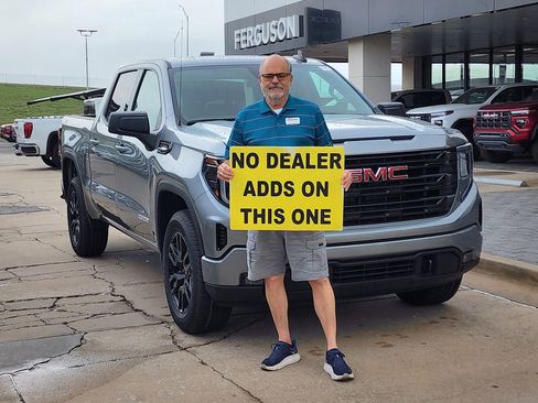 New 2026 GMC Sierra 1500 Elevation image 1