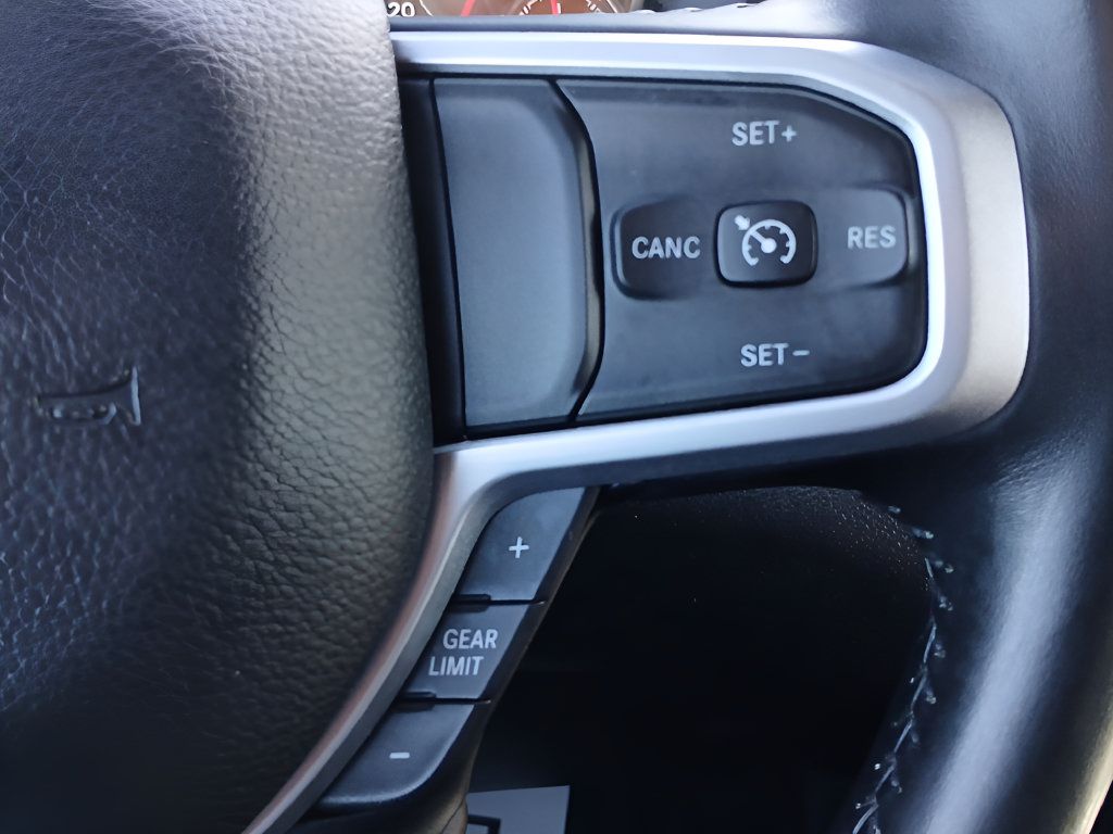 Used 2021 RAM 1500 Big Horn AWD/4WD image 22