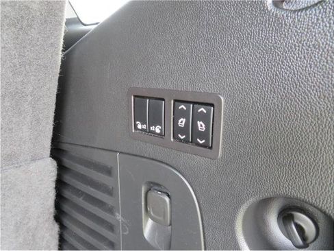 Used 2020 GMC Yukon SLT w/ Open Road Package image 42