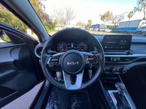 Used 2023 Kia Forte LXS image 32