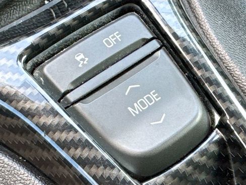 Used 2017 Chevrolet Camaro SS image 20