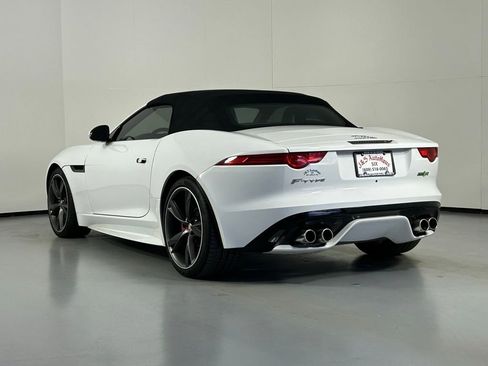 Used 2016 Jaguar F-TYPE R image 10
