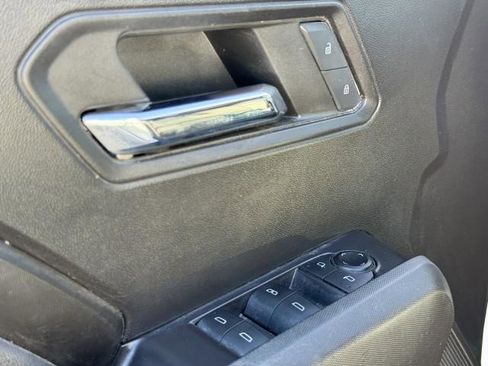 Used 2024 GMC Canyon Elevation w/ Convenience Package image 23