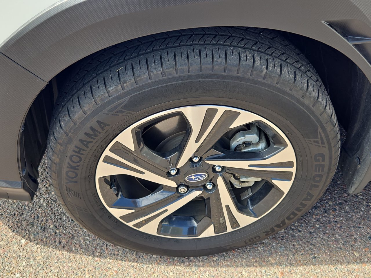 Used 2024 Subaru Crosstrek 2.0i Premium w/ Crosstrek Mirror Package AWD/4WD image 25