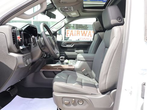 New 2026 Chevrolet Silverado 1500 LT Trail Boss w/ LT Trail Boss Premium Package AWD/4WD image 16