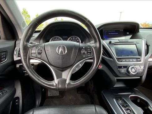 Used 2017 Acura MDX FWD image 5