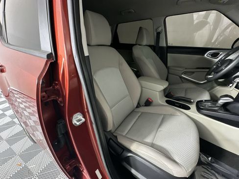 Used 2023 Kia Soul LX FWD image 27