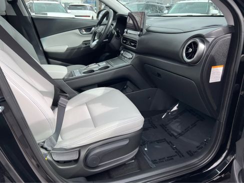 Certified 2023 Hyundai Kona Limited image 19