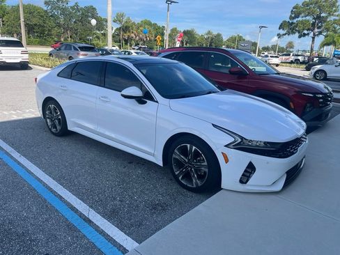 Used 2023 Kia K5 EX w/ EX Premium Package FWD image 3