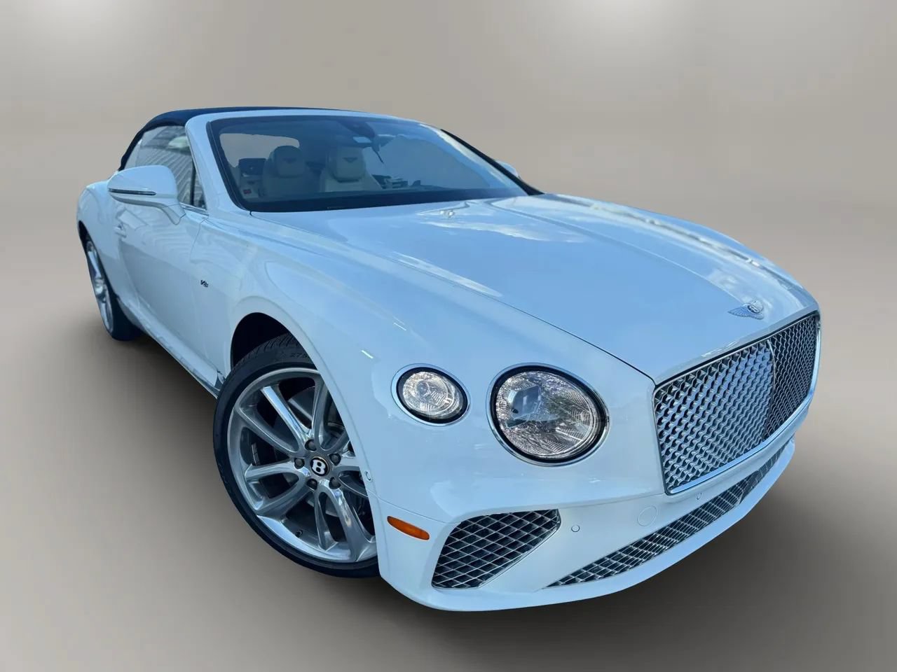 Used 2020 Bentley Continental GT AWD/4WD image 2
