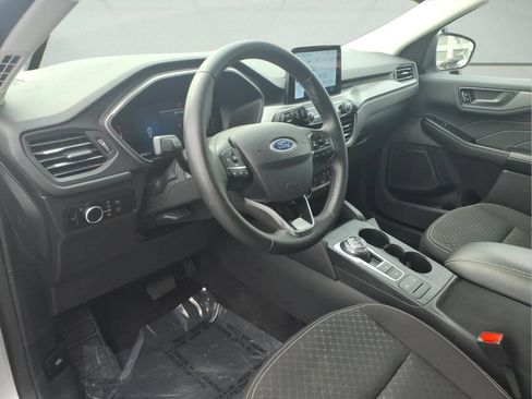 Used 2024 Ford Escape Active FWD image 7
