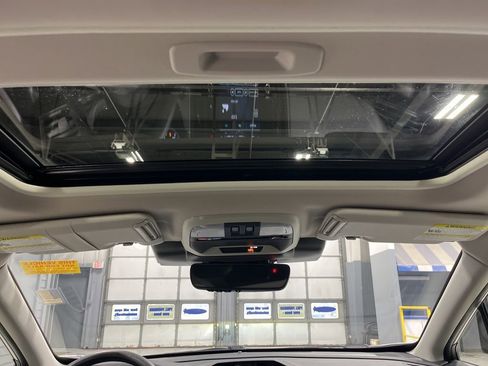 Used 2024 Subaru Crosstrek 2.0i Premium image 31