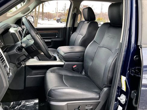 Used 2016 RAM 2500 Laramie image 7