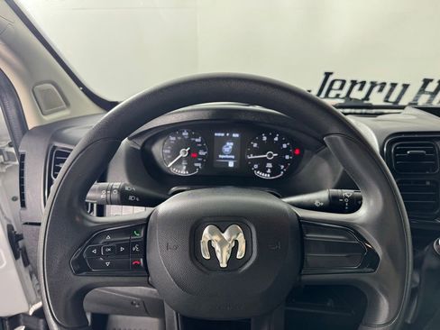 Used 2022 RAM ProMaster 2500 image 17
