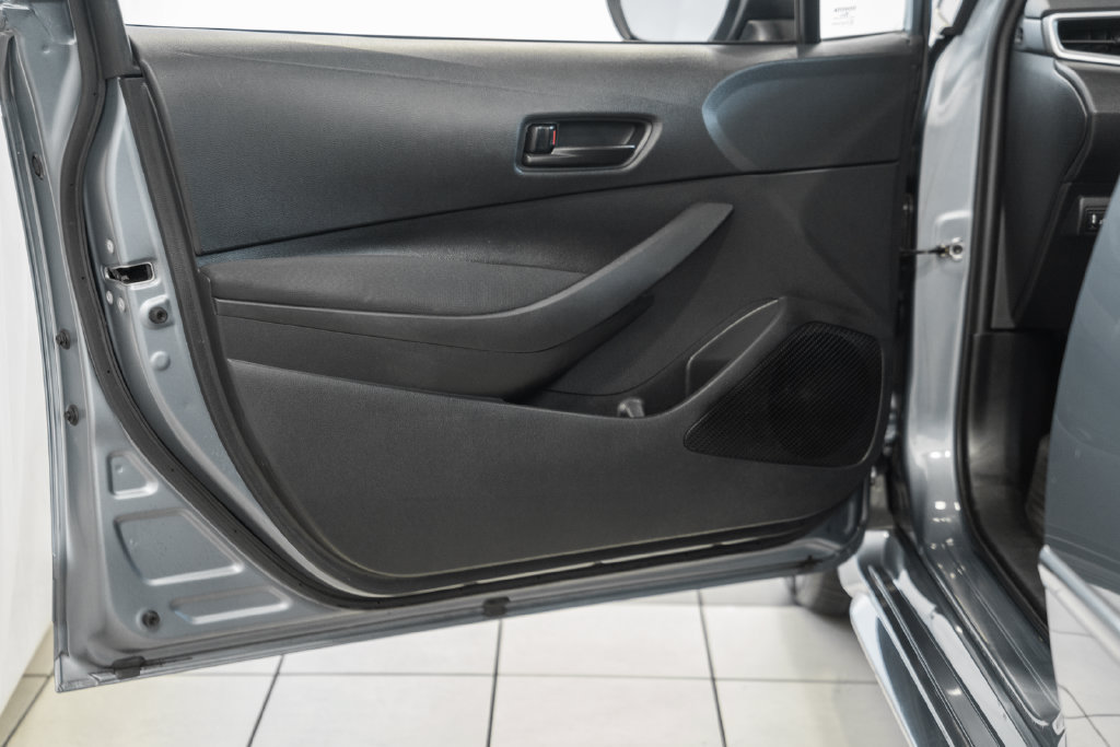 Used 2024 Toyota Corolla LE FWD image 27