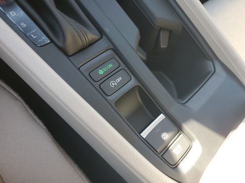 New 2025 Honda Accord LX image 23