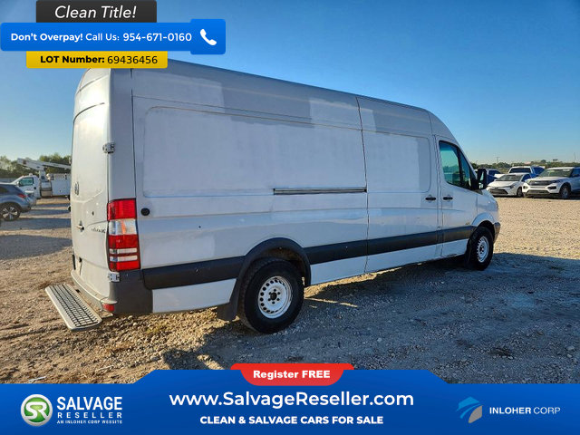 Used 2011 Mercedes-Benz Sprinter 2500 image 4