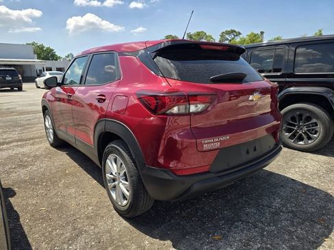 Used 2021 Chevrolet TrailBlazer LS image 9