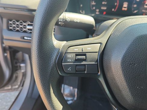 Certified 2023 Honda Accord EX image 20