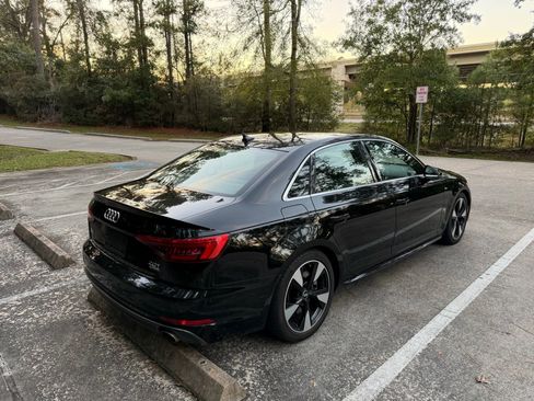 Used 2017 Audi A4 2.0T Premium Plus w/ Premium Plus Package image 5