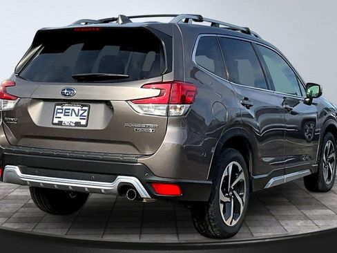 Used 2022 Subaru Forester Touring w/ Popular Package #2 AWD/4WD image 6