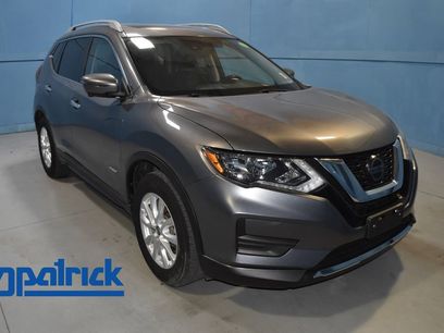 Used 2019 Nissan Rogue SV w/ Premium Package