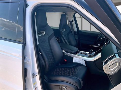 Used 2022 Land Rover Range Rover Sport SVR Carbon Edition AWD/4WD image 7