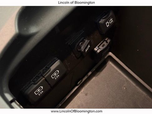 Used 2018 Acura MDX SH-AWD image 25