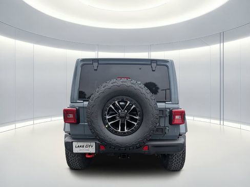 New 2026 Jeep Wrangler Unlimited Rubicon w/ Xtreme 35 Tire Package AWD/4WD image 5