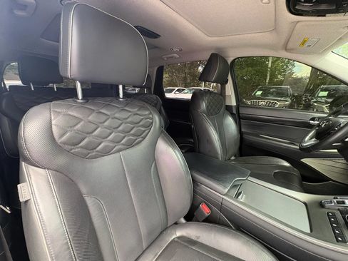 Used 2021 Hyundai Palisade Limited FWD image 8