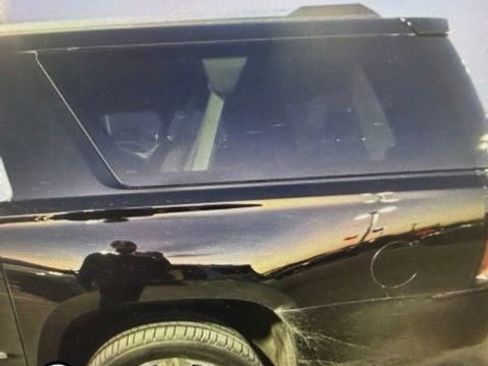 Used 2016 GMC Yukon XL Denali w/ Open Road Package image 5