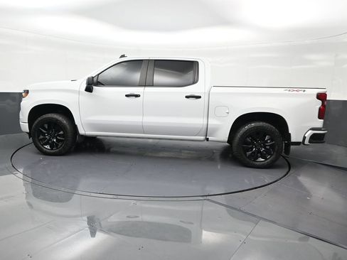 Used 2024 Chevrolet Silverado 1500 Custom AWD/4WD image 2