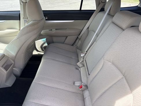 Used 2012 Subaru Outback 2.5i Premium w/ All-Weather Pkg image 30