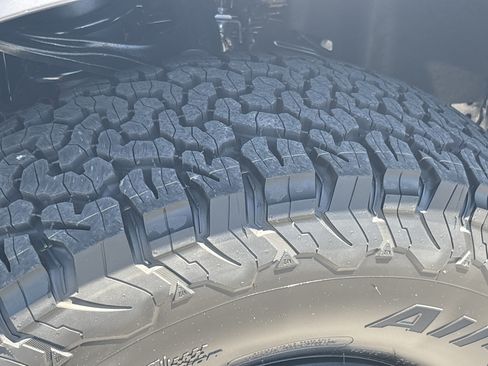 New 2026 Ford Bronco Raptor AWD/4WD image 19