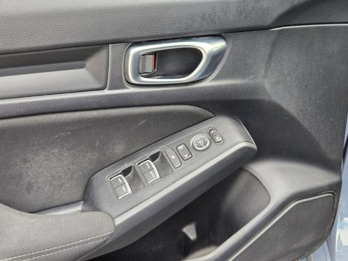 Used 2022 Honda Civic Sport image 9